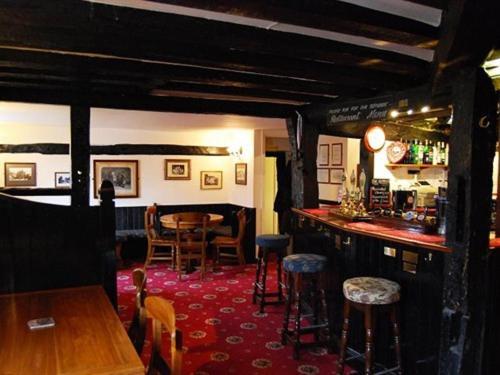 The Plume Of Feathers Farnham  Kültér fotó